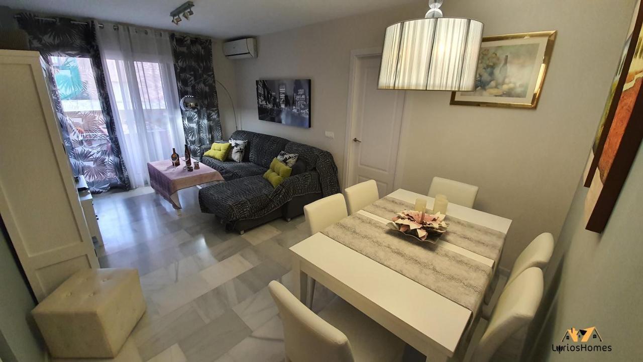 Lyrioshomes Beach Roquetas De Mar , Piscina Y Parque Infantil מראה חיצוני תמונה
