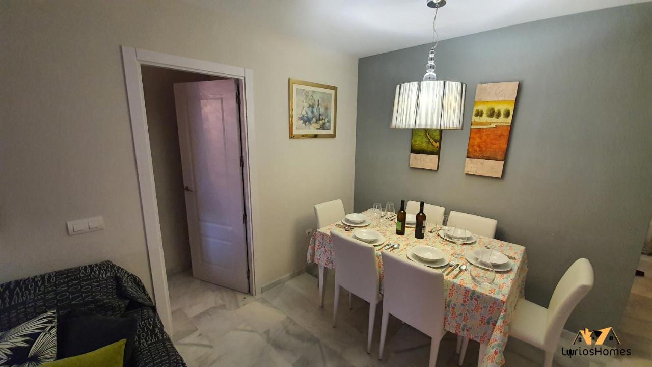 Lyrioshomes Beach Roquetas De Mar , Piscina Y Parque Infantil מראה חיצוני תמונה